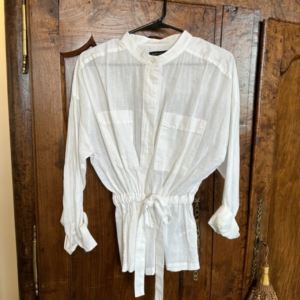 Banana Republic Classic White Linen Tie-Waist Top, Size S